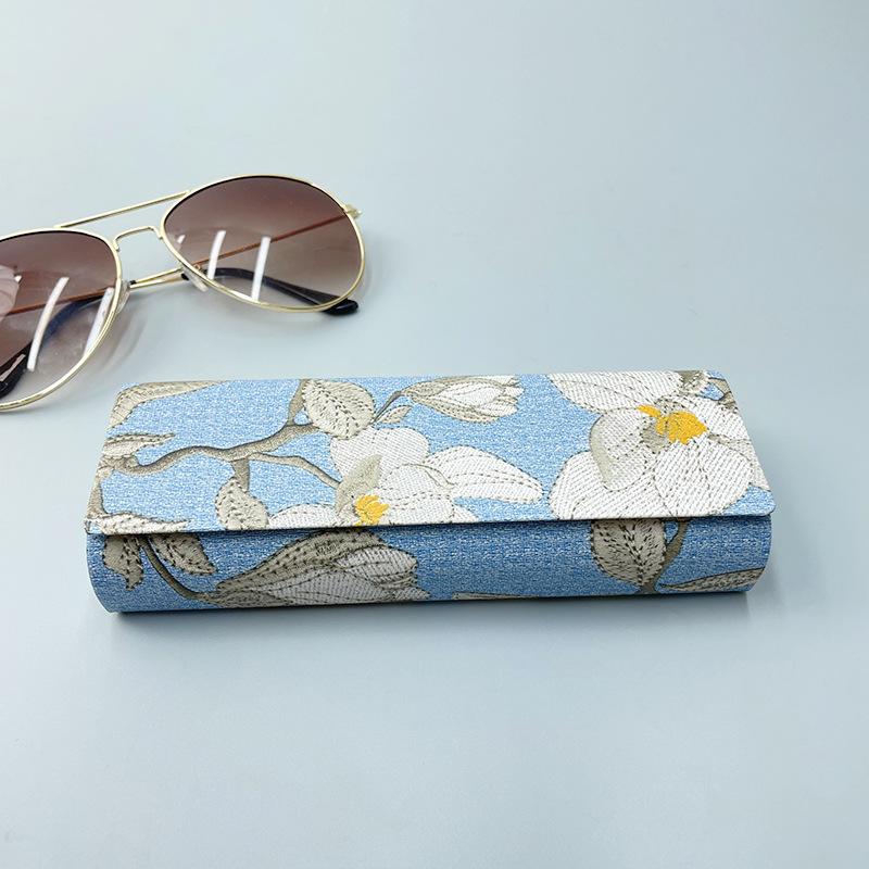 Glasses Case Magnetic Suction Eyewear Storage Sunglasses Box Chinese  Women's Glasses Case For Fashion Accessory Travel