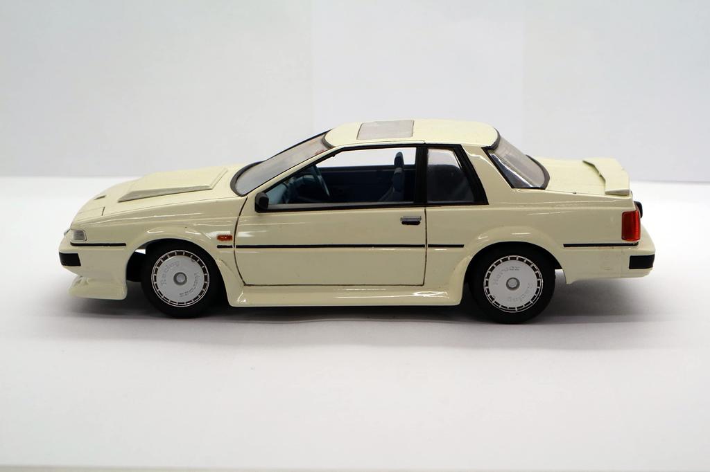 Fujimi Model Disc Series NISSAN Silvia Turbo 1/24 Inch-Up No.76 RS-X (S12 Type) ID-76