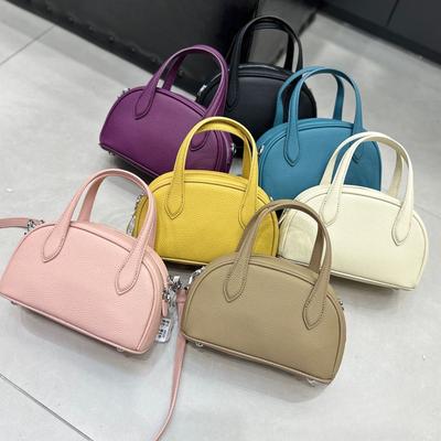 Cowhide Shoulder Messenger Women's Bag Large Capacity Portable Commuter Fashion Versatile Simple Zipper Tote Bag Genuine Leather
