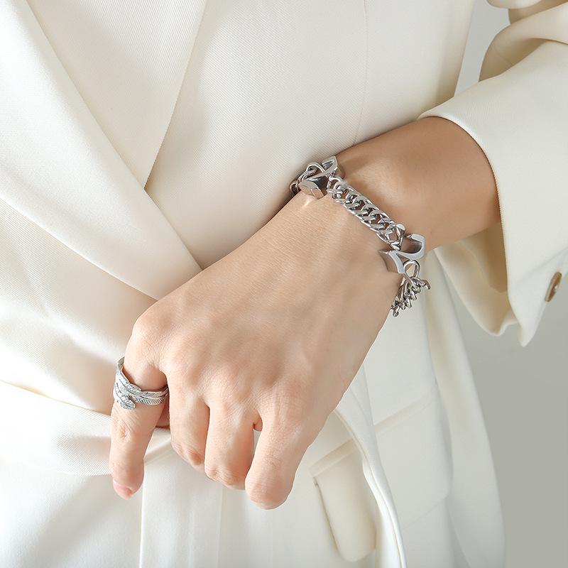 European-American Hip Hop Cuban Link Bracelet - 18K Gold-Plated Titanium Steel, Trendy Statement Jewelry