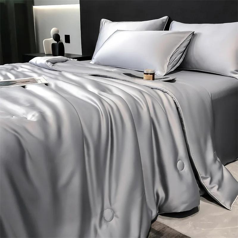 100% LYOCELL Silk Summer Quilt Solid Color Smooth Ice Cooling Comforter Silky Blanket Soft Cool Summer Blanket for Bed