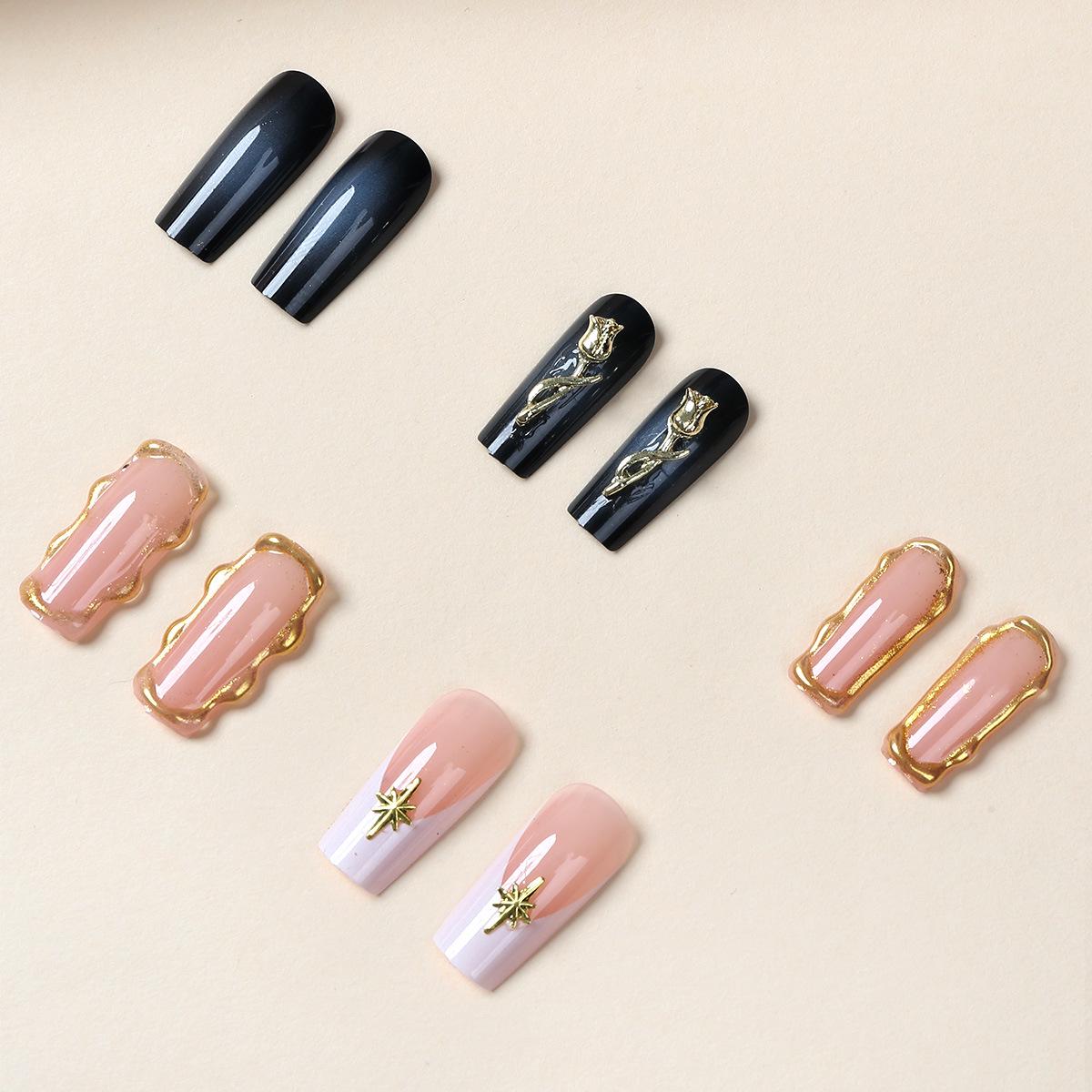 

Европейский и американский стиль 3D накладные ногти - Съемные острые французские кончики, в наличии.