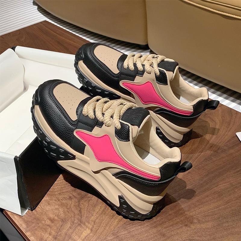 

Женские кроссовки на толстой подошве, модели весна-осень 2025, дышащие, на толстой подошве, увеличивающие рост, трендовая спортивная обувь, универсальные, повседневные, маленькие белые 40 розы красного
