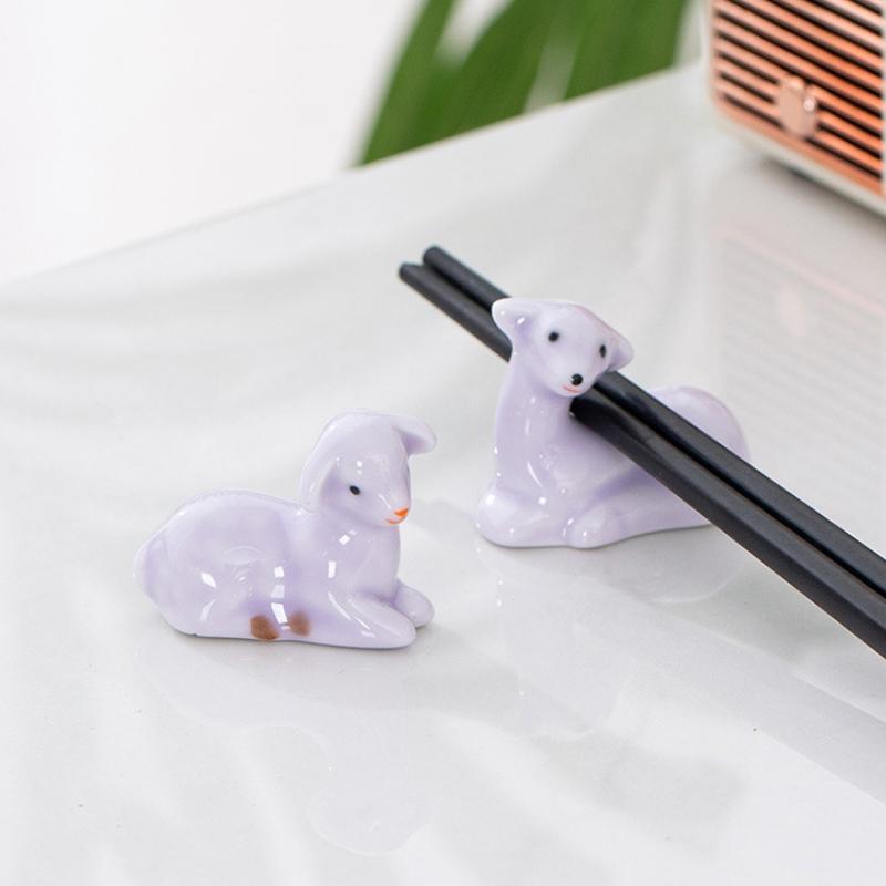 1/2 PCS Sheep Ceramic Chopstick Holder Japanese Style Tableware Underglaze Restaurant Simple Spoon Bracket Utensil for Kitchen