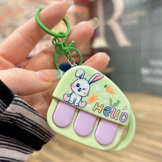 Přívěsek na klíče Kreslený Mini Piano Rekordér Design Hračka na uvolnění stresu s dekompresním tlačítkem Odrazový Přenosný Klíčenka