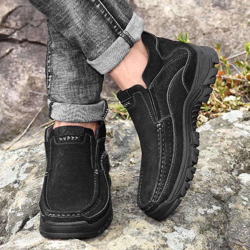 Fashion Men Winter Shoes 2024 New Outdoor Shoes Comfortable Male Rubber Soled Non-slip Leather Boots Leisure Walk Ankle Motocross Boots