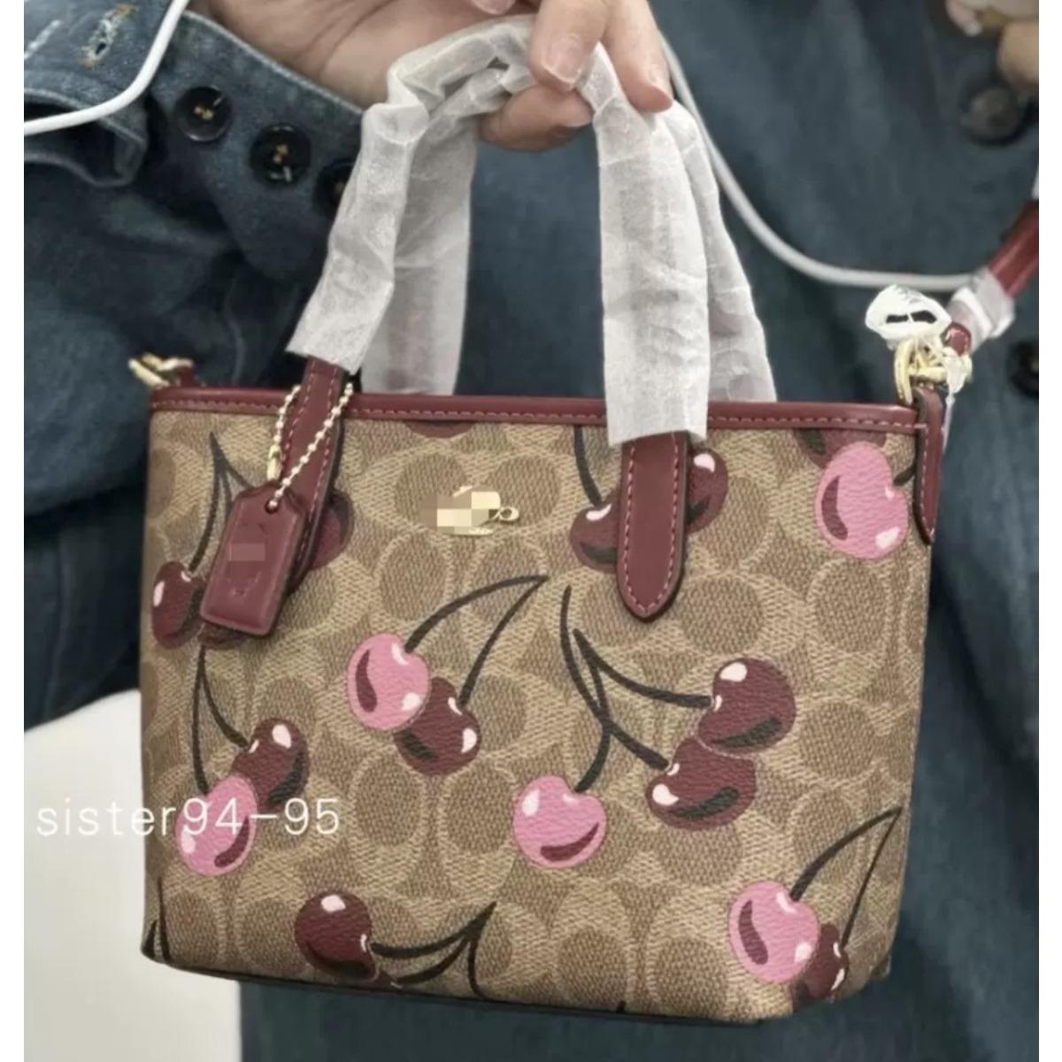 

Kou C s high-quality new mini city15 tote bag, exquisite, small and light luxury, portable shoulder crossbody 15*9*14