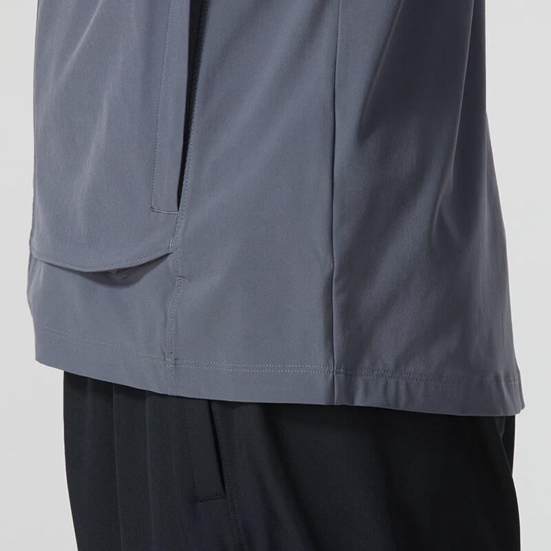 Under Armour Men's Woven Hooded Jacket 1376794-025