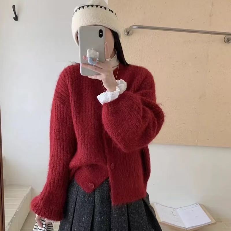 

New round neck single-breasted sleeves spliced lace loose long-sleeved plush knitted cardigan One size темно-красного