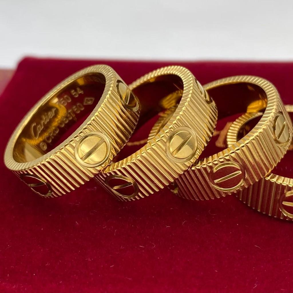 Kajia V Gold Vysoká verze 2025 Unisex Prsten s ozubeným vzorem a cvočky