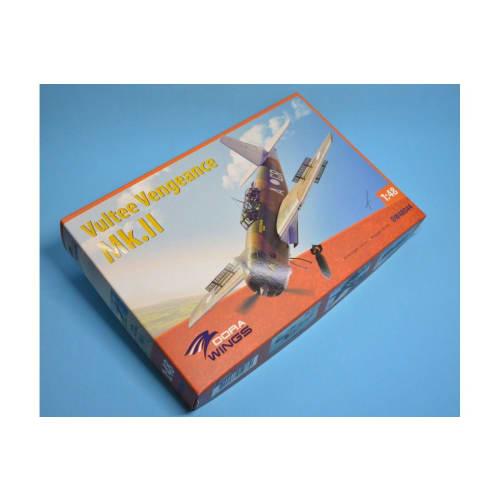 Drawnings 1/48 Scale Royal Australian Air Force Vultee Vengeance MK.2 Plastic Model Kit DWS48044