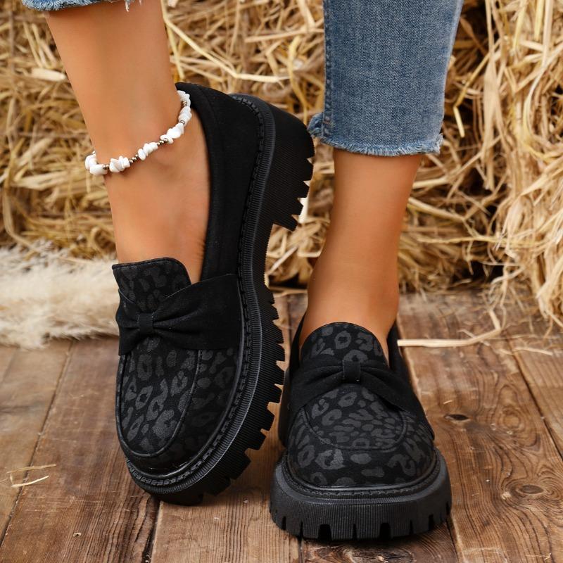 Large Size Women's Loafers Autumn Winter Fashion Leopard Leather Shoes Comfortable Height Increase Outdoor Non Slip Casual Shoes