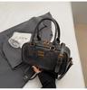 Hand carry baseball bag women's retro versatile shoulder bag autumn and winter niche high-end casual women's bag