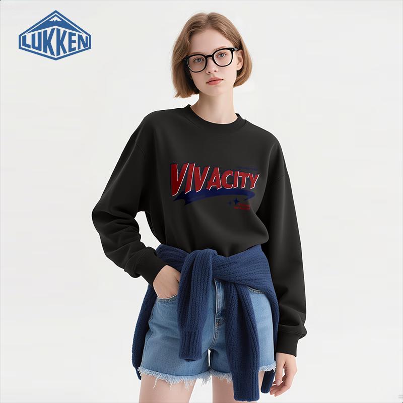 

LUKKEN Women s Round Neck Loose Fit Sweatshirt M