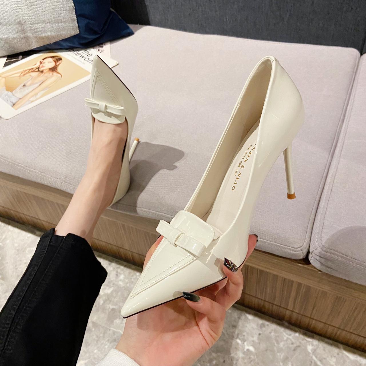 Остроконечные высокие каблуки женские весна 2024 новые сексуальные каблуки с бантом туфли — фото 7