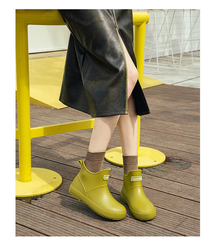 Women's Stylish Waterproof Low-Cut Non-Slip Rain Boots for Wading and Markets