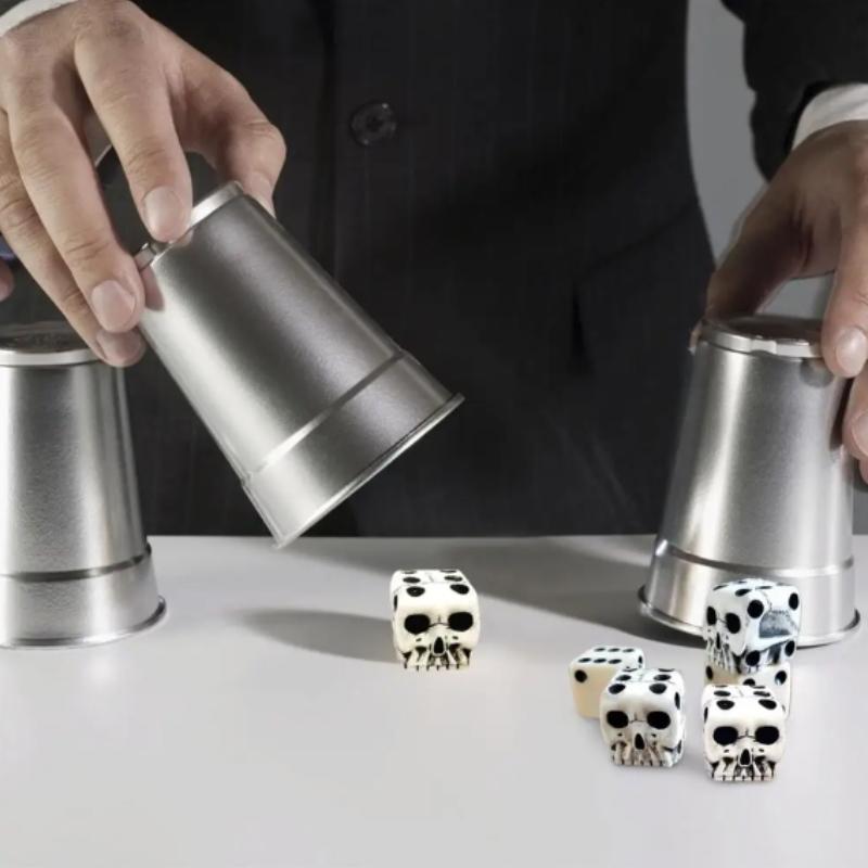 Toys 2PCS Halloween Dice Playset White Skull Game Novel Casual Dungeons and Dragons Sport and Entertainment Role Playing Board Game