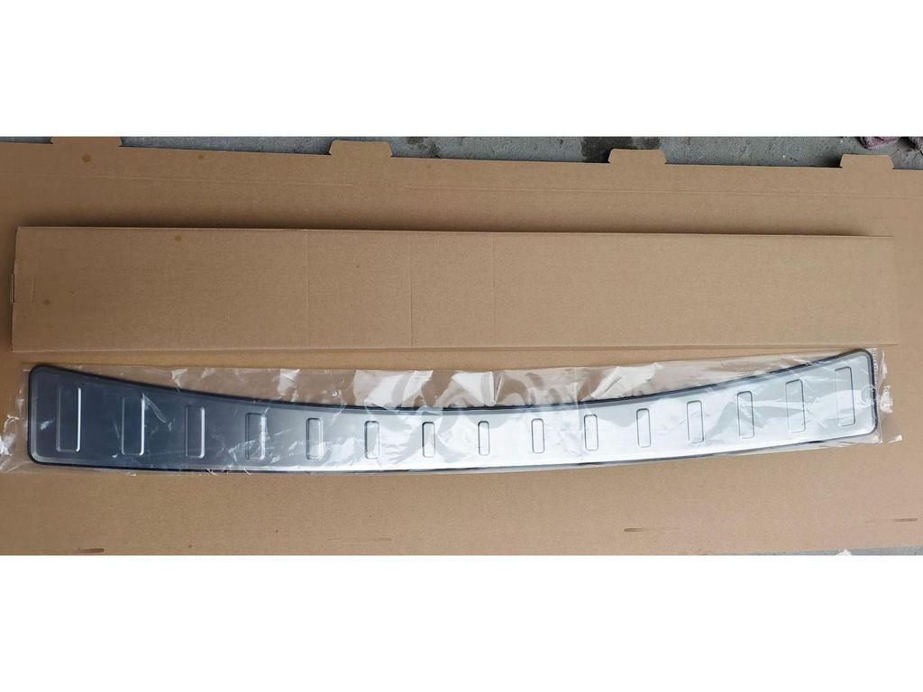 Custom Rear Guard Plate & Trim for 11-16 Yizhi Models
