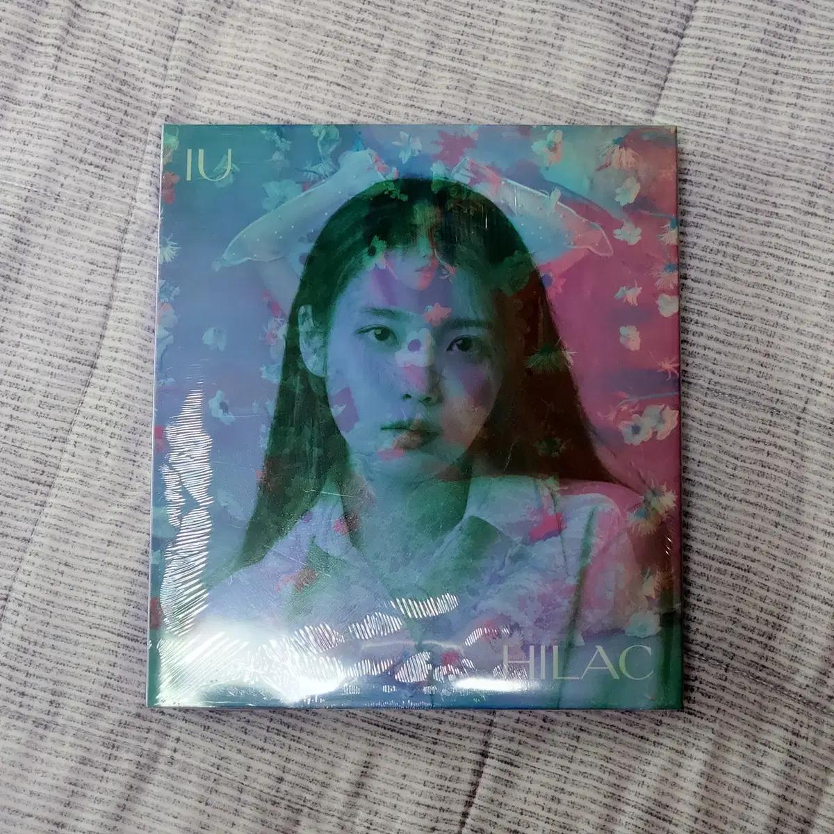 

Iu Regular Volume 5 Бузковий - Версія Hilac У Продажу.