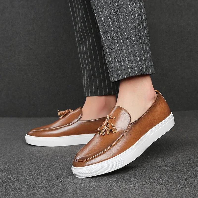 Mode Italienische Herren Slipper Business Leder Freizeitschuhe Hohe Qualität Slip On Fahrschuhe Quaste Kleiderschuhe Mokassins Übergröße 47