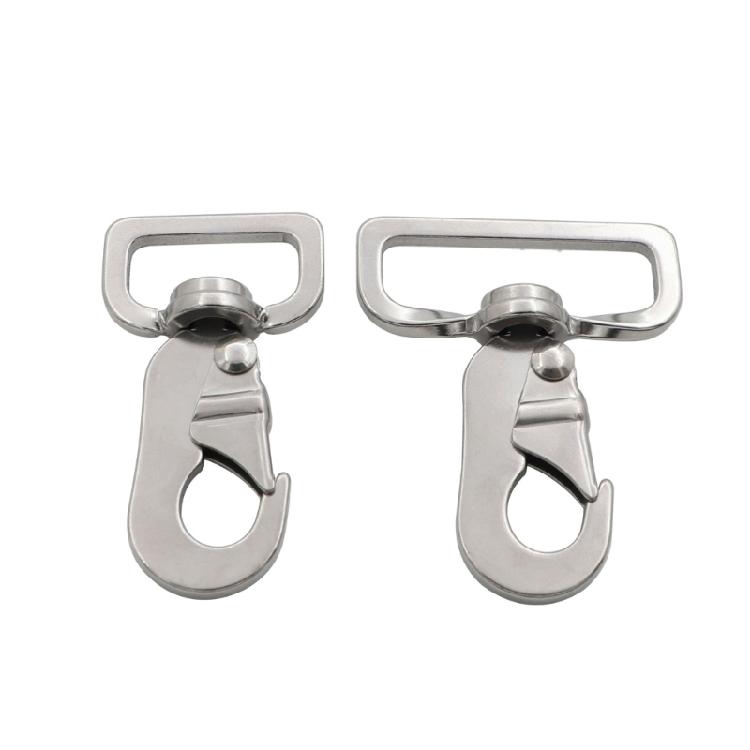 Pack of 2 Practical Stable Rotating Leashes Connector Stainless Steel Texture for Active Pet Outdoor Applications