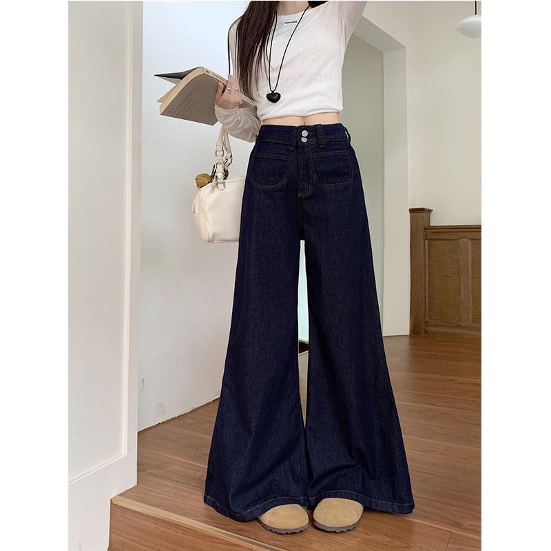 

Women s Plus Size Micro-Flare Jeans – High-Waisted, Leg Friendly, Flattering for Curvy and Pear-Shapes M темно-синього кольору