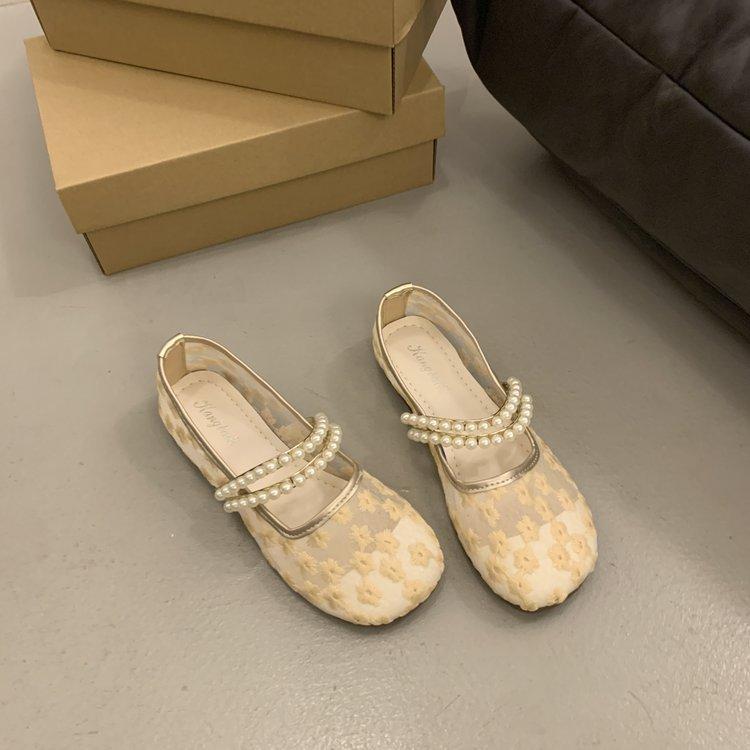 

Mesh breathable flat-soled single shoes women s 2025 new summer shoes French gentle evening breeze Mary Jane shoes round head 35