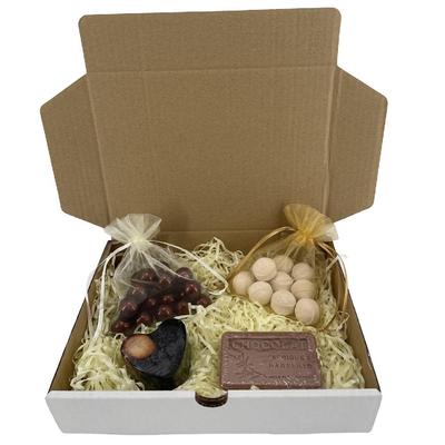 Schokoladenseifen - Chocolate Soap Box - 10 Island Vanilla Bath Pearls - 10 Brauseschaufeln