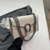 Ny high-end lett luksuriøs ensfarget kjedepose enkel skulder skrå crossbody trendy dameveske