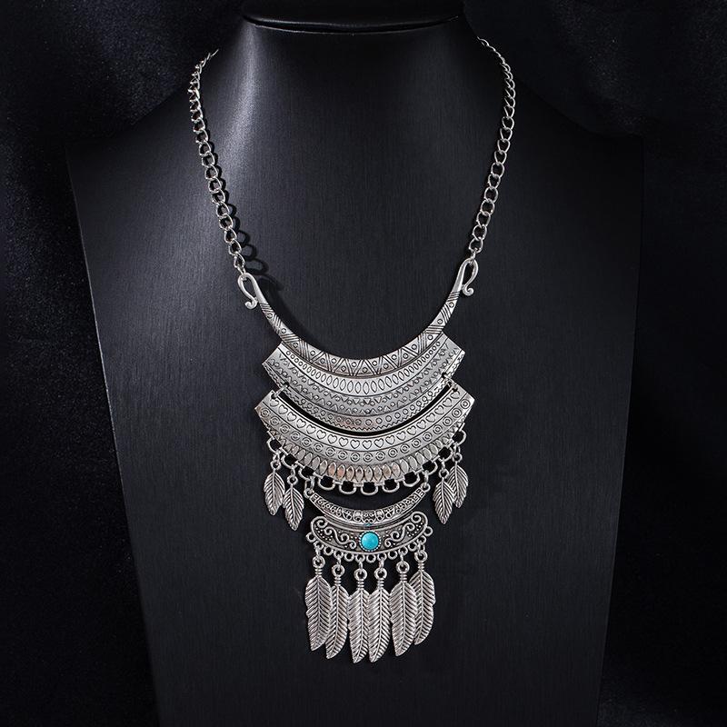 Retro Ethnic Portrait, Coin Tassel Necklace, New Chinese Exotic Collarbone Chain, Miao Jiang Girl Neck Chain