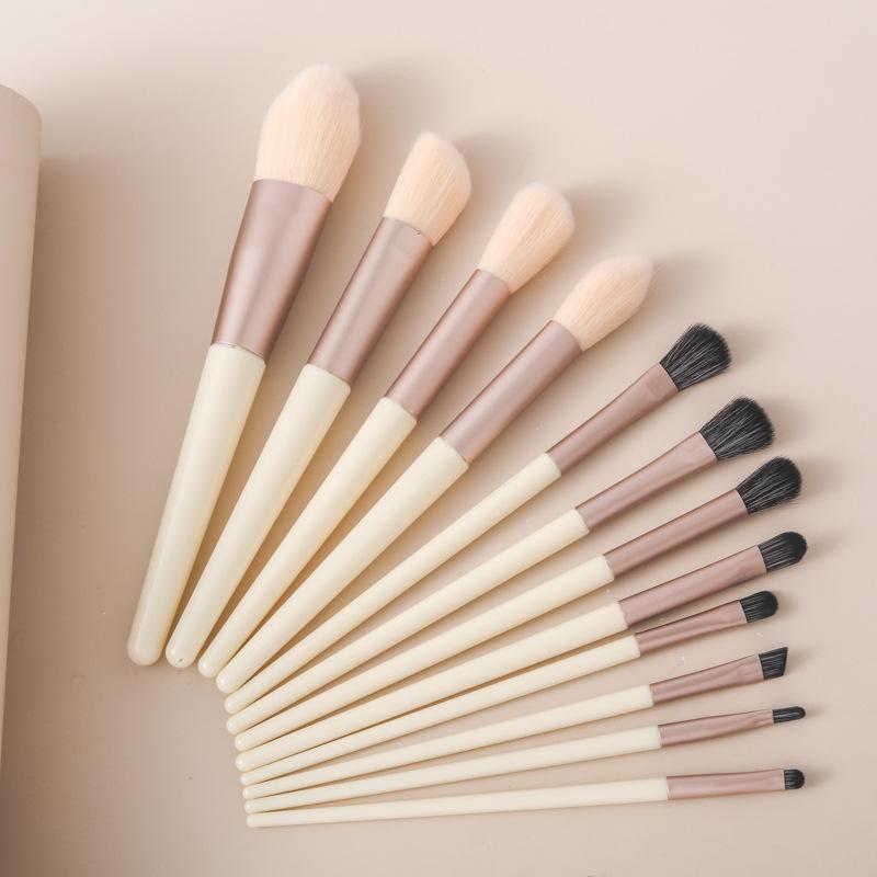 12dílná krémová Morandi sada štětců s měkkými štětinami: Štětce na oční stíny, pudr a tvářenku