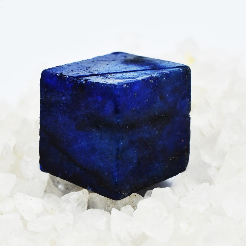 Blue Sapphire 90.60 Carat Natural Uncut Raw Rough CERTIFIED Loose Gemstone AR-3028-S