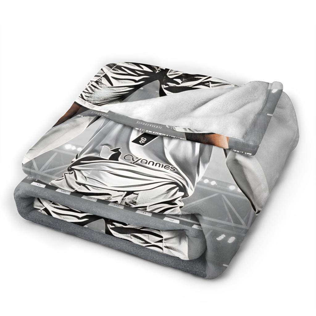 Dynamic Soccer Player Blanket CR7 Warm Pattern Plush Bedding Throws For Child Home Decor Flannel Bedspread Bed Cover