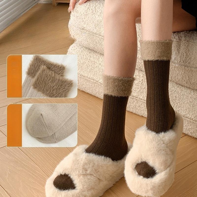 Women's Mink Fleece Thickened Warm Mid-calf Socks Color-blocked Design Japanese Style Versatile Autumn and Winter Lounge Socks