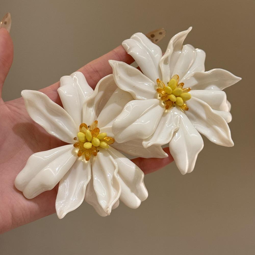 Acrylic Elegant Dangle Earrings Exaggerated Flower Earrings Fashion Flowers Stud Earrings Women