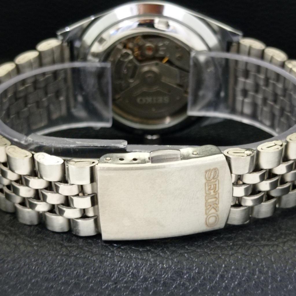 MENS VINTAGE SEIKO 5 AUTOMATIC REFURBISHED JAPAN GREEN DIAL WATCH a440670-9 Sk-a440670-1