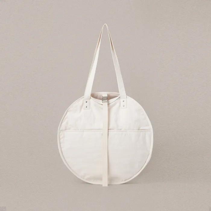 [Noie] PADDED TAMBOURINE BAG_(cream)