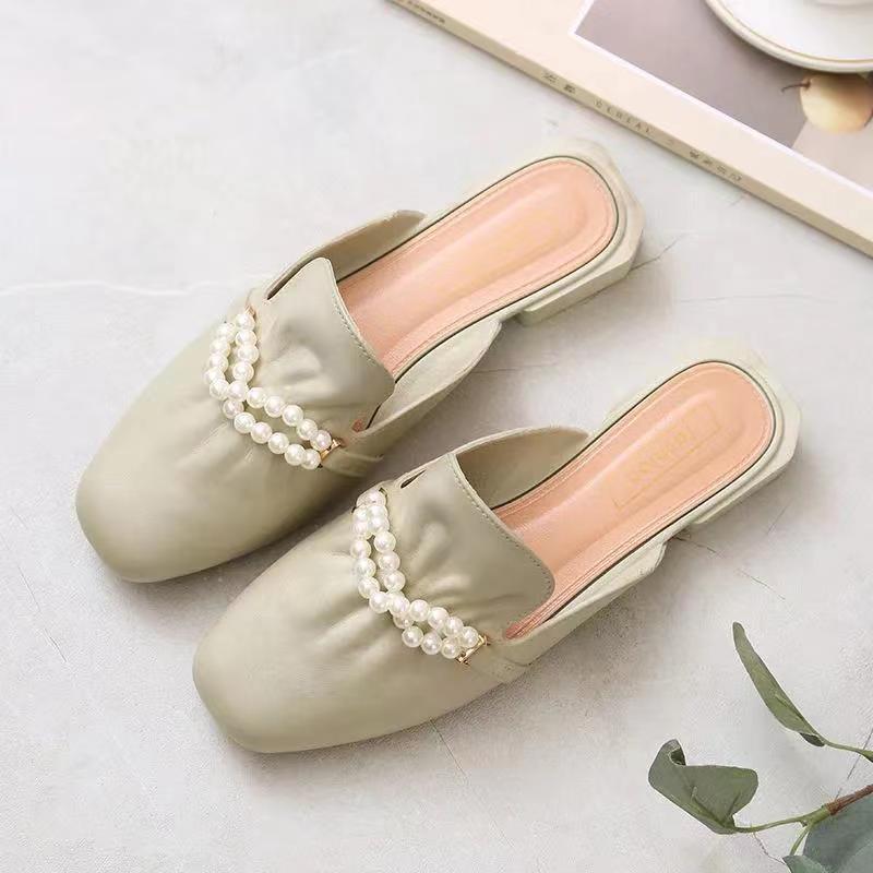 Fashion Women Slippers 2024 New Summer Fashion Slip on Flat Soled Cute Casual Outdoor Pearl Toe Square Toe Women Shoes