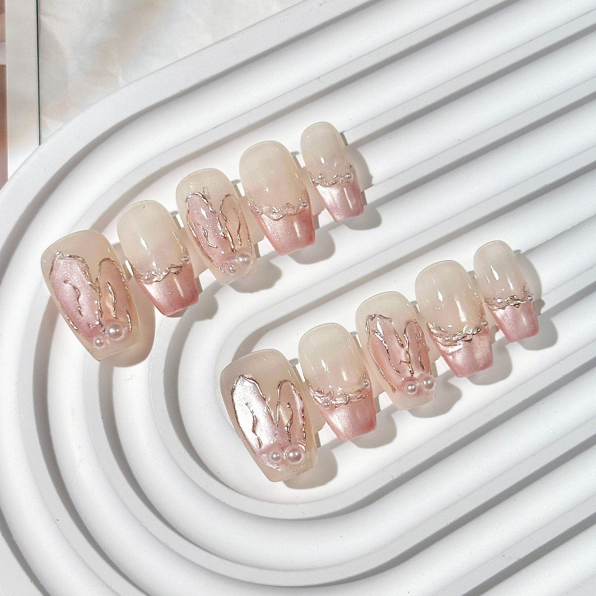 

Короткие Накладные Ногти Кошачий Глаз Ручной Работы - Высококачественные, Бутиковые Патчи для Искусственного Маникюра