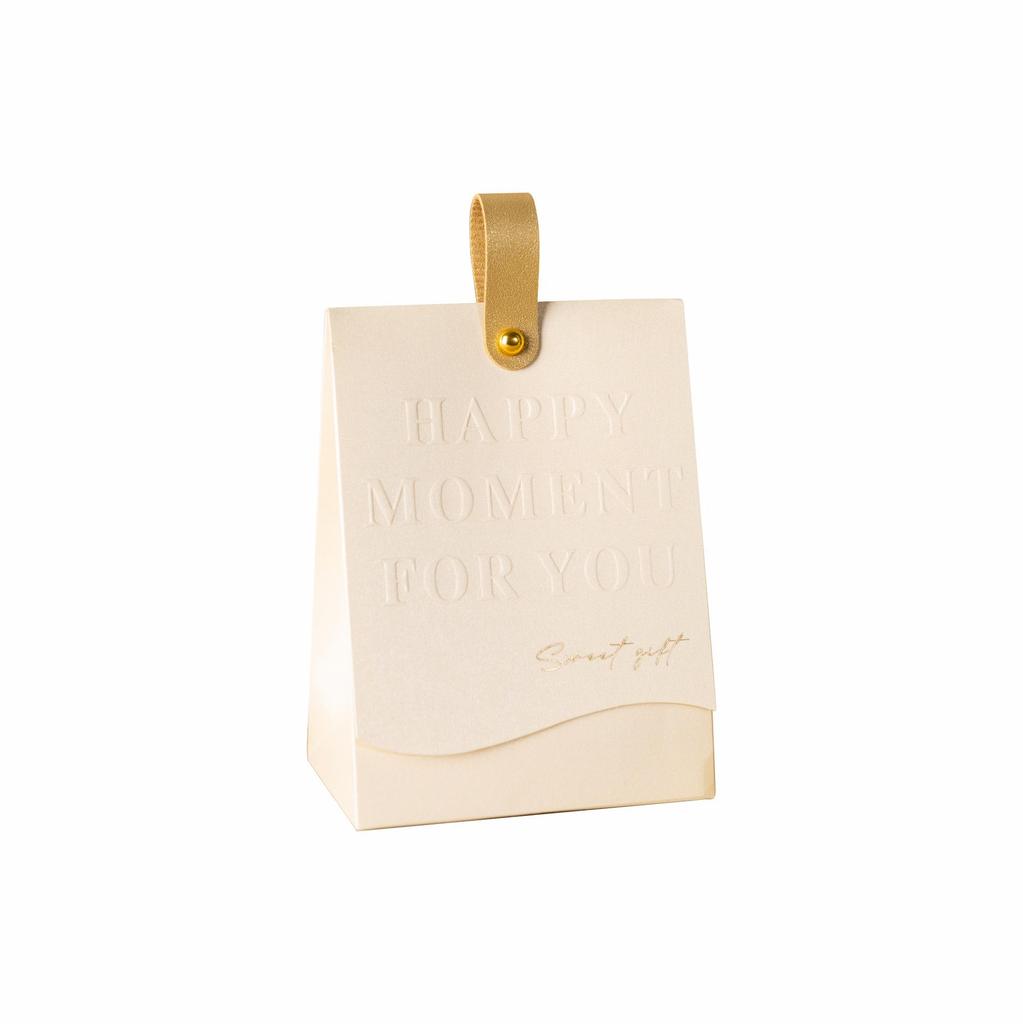 Creative Wedding Favor Candy Gift Boxes and Bags