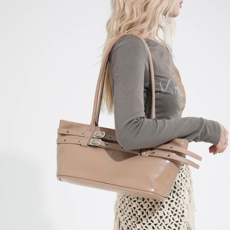 Belt Design Shoulder Bag Famous Brand Handbag Underarm Bag High Quality Pu Leather Lady Bag Big Storage Tote Red Wedding Bag