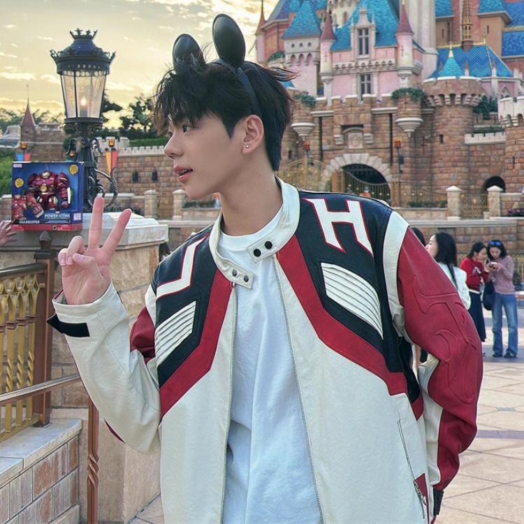 

Байкерская куртка из высококачественной искусственной кожи: Унисекс Европейский и Американский Хип-Хоп, Крутая Уличная Куртка для Гонщиков Medium