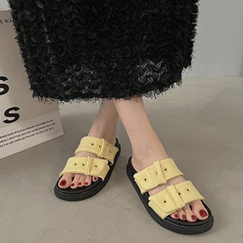 Fashion Beach Shoes Glitter Slides Slippers Women Summer Low Platform Pantofle Fashion Soft Rome Belt Buckle Slingback Sandals Slipper