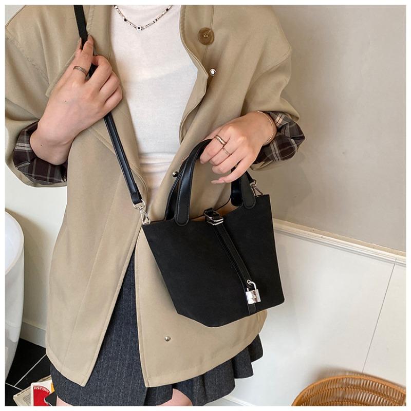 Frosted Retro Small Bag Women's Autumn and Winter Versatile New Messenger Child and Mother Bag Bucket Bag