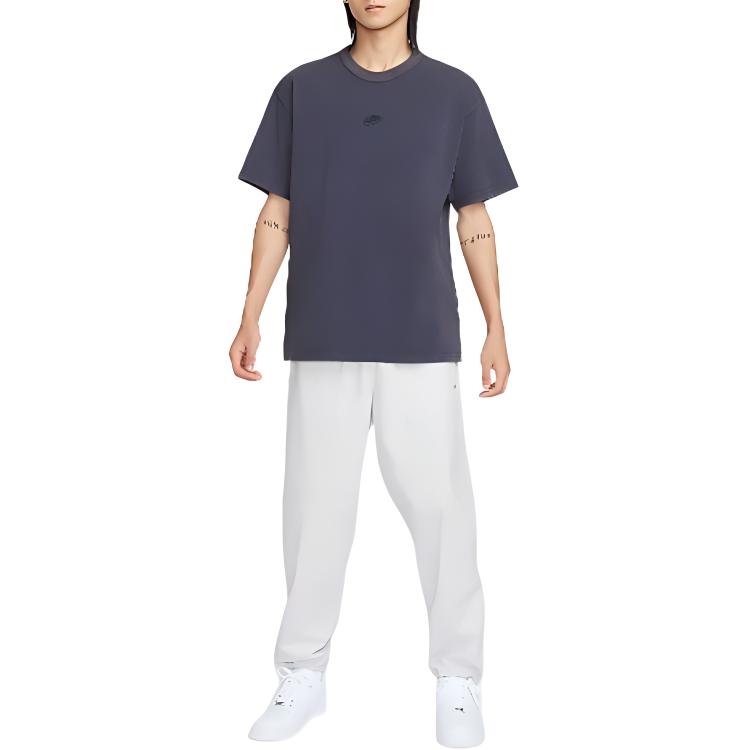 Nike Sportswear Essentials T Shirt Men's Dark Navy Blue FZ5384-410