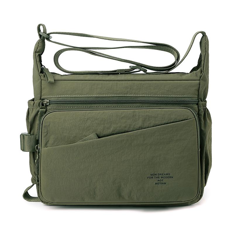 Large Capacity Shoulder Bag Multi-function Outdoor Short-distance Travel Bag