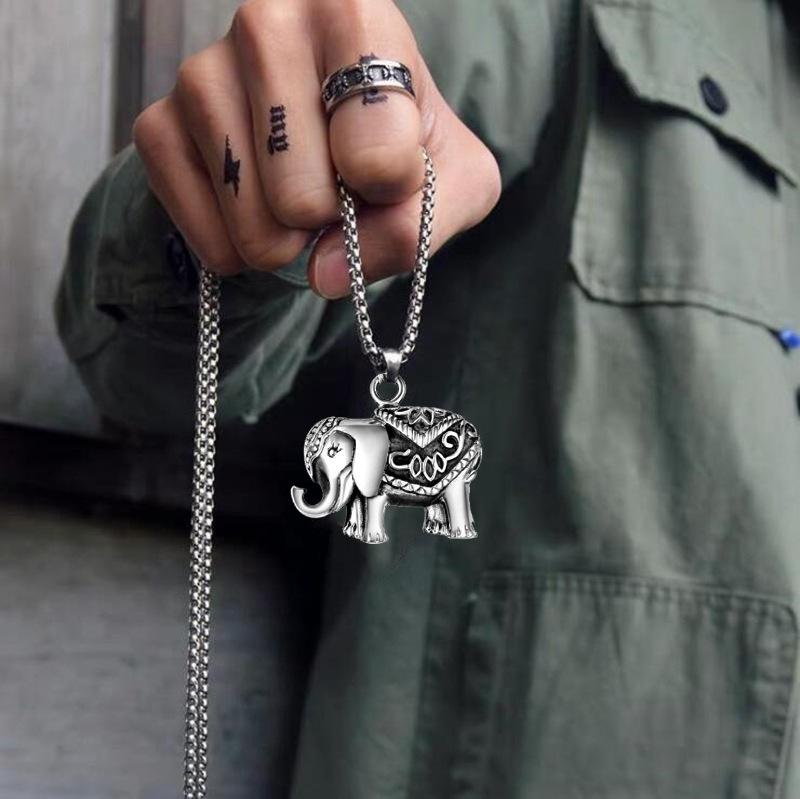 Colier cu pandantiv elefant din oțel titan, animal auspicios, etichetă de personalitate modă retro pentru bărbați și femei