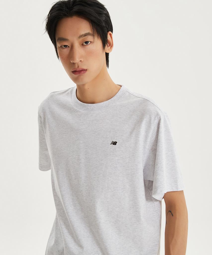 Nyuballanseu Nbneg21203 / Uni Essential Small Logo Short Sleeve T-Shirt (Light Gray)
