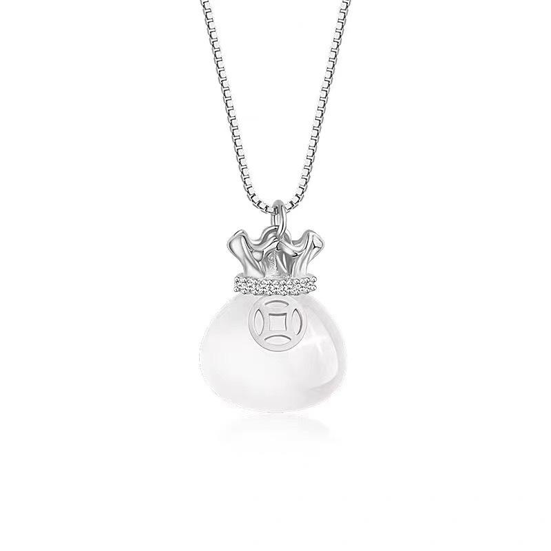 Elegant Lucky Bag Design Women'S Necklace With White Imitation Jade Pendant Fashionable Gift For Best Friends