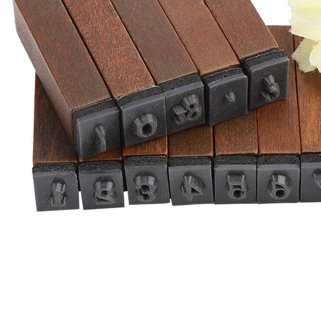 70 Stück Stempelset Angenehme Haptik Rutschfest Buchstaben Zahlen Holzstempelset für DIY Bastelkarte